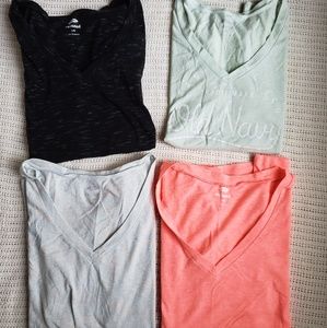 Bundle of 4 Old Navy Relaxed v-neck tees